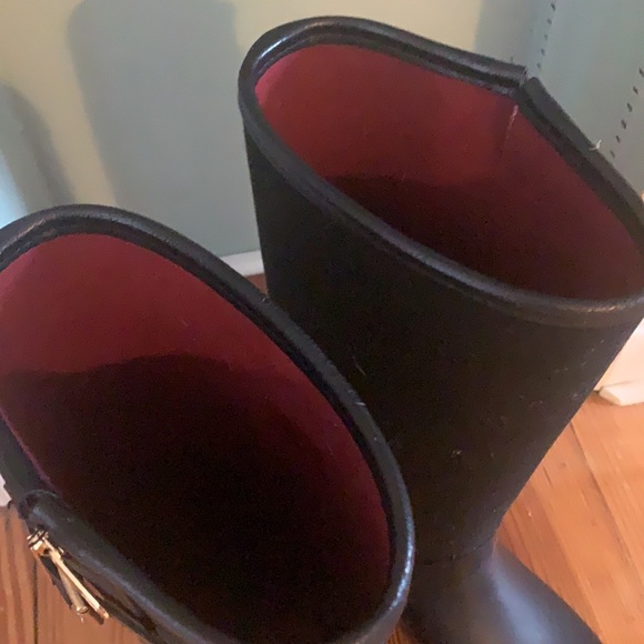 Tommy Hilfiger Rain Boots w/Gold Zipper and Buckle - Picture 2 of 5